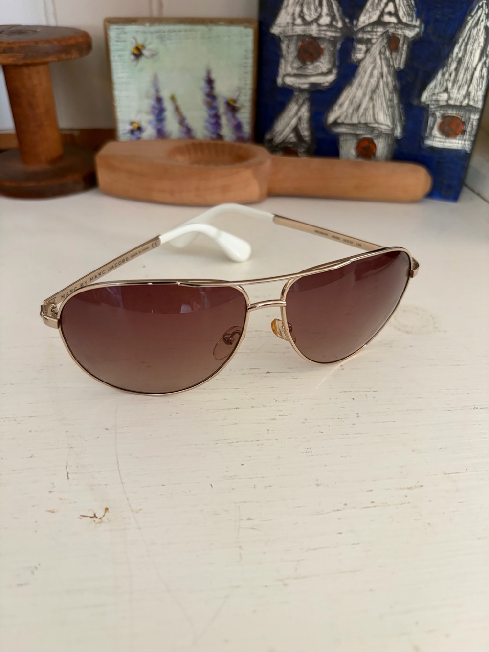 Marc Jacobs Gold Aviator Sunglasses with Brown Gradient Lenses and White Temples